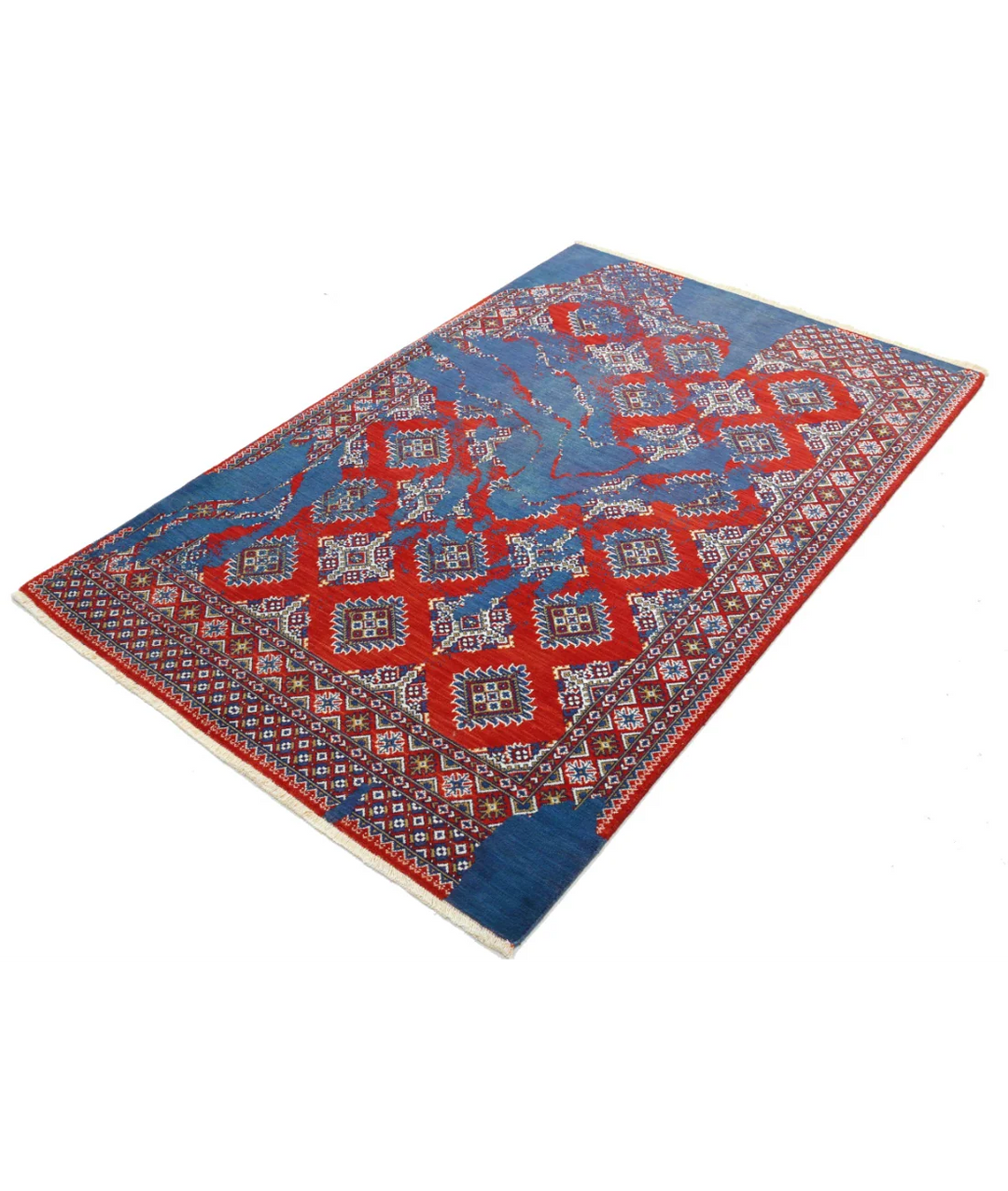 Red Pakistani Oriental Rug 4' 0" × 6' 0" Hand-Knotted border