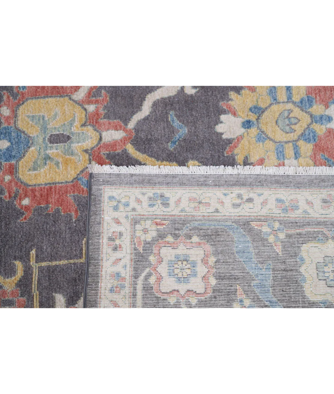 Brown Pakistani Oriental Rug 7' 11" x 9' 11" Hand-Knotted detail