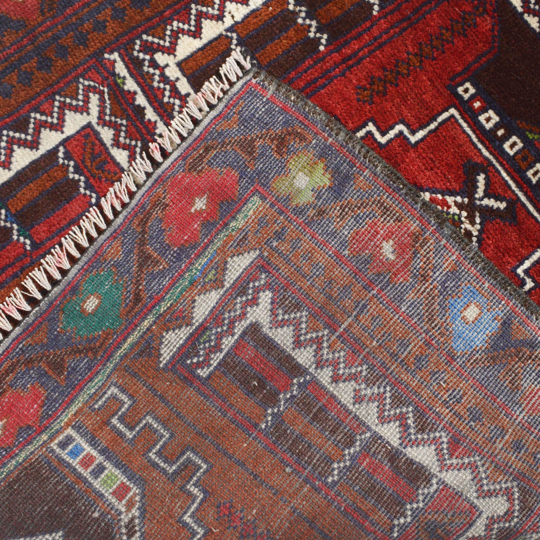 Hand Knotted Prayer Rug 2' 7" x 4' 2" - No. AL57029