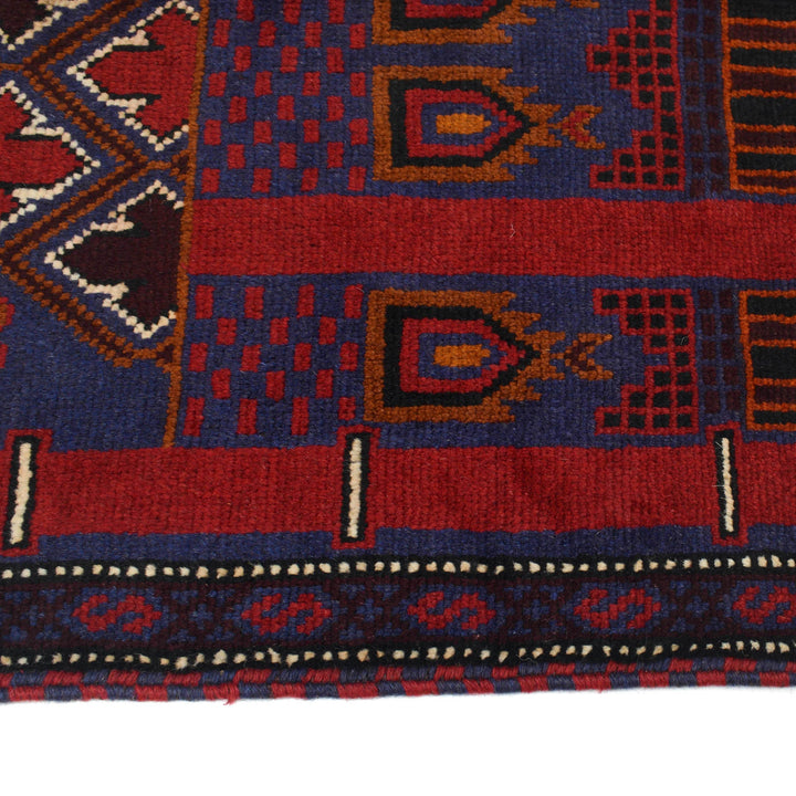 Afghan Prayer Rug 2' 11" x 5' 0" Hand-Knotted detail