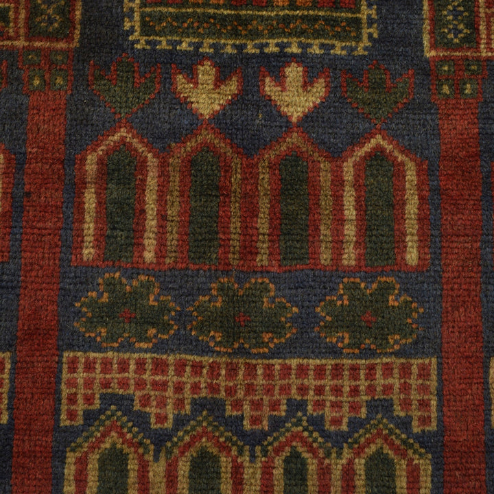 Islamic Prayer Carpet 3' 0" x 4' 8" - No. AL89505