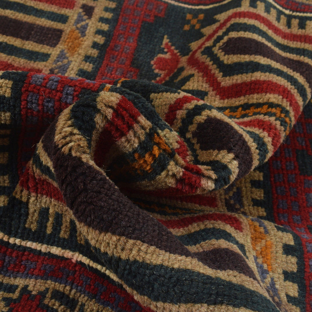 Islamic Prayer Carpet 2' 9" x 4' 10" - No. AL51839