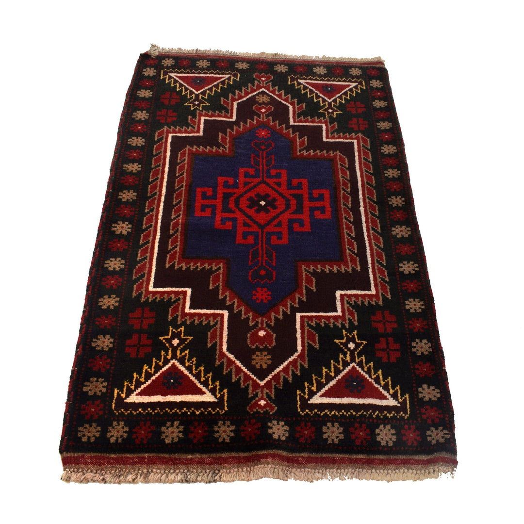 Traditional Baloch Rug 2' 9" x 4' 4" - No. AL42482