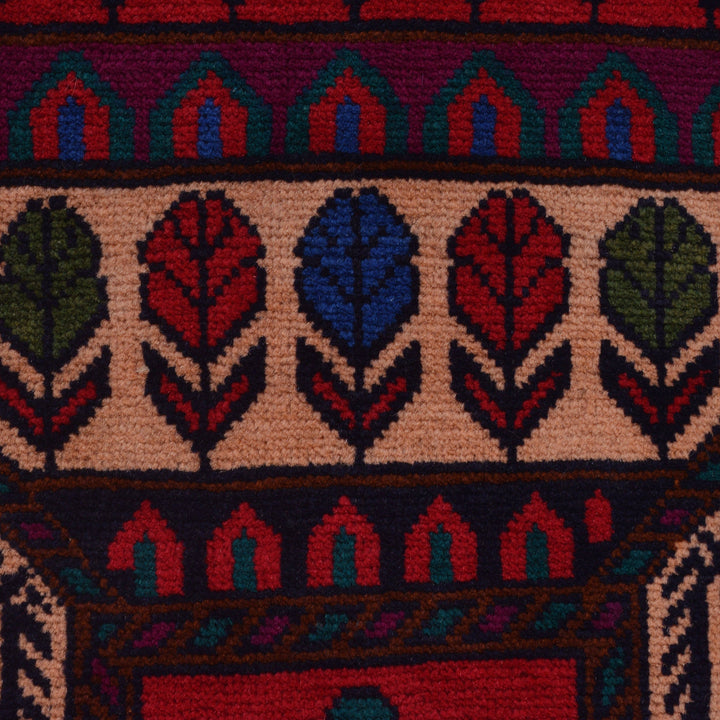 Afghan Prayer Rug 2' 9" x 4' 9" Hand-Knotted close-up