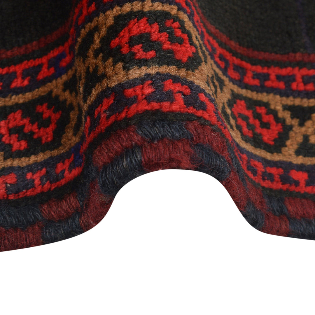 Fine Quality Prayer Rug 3' 1" x 4' 9" - No. AL70091