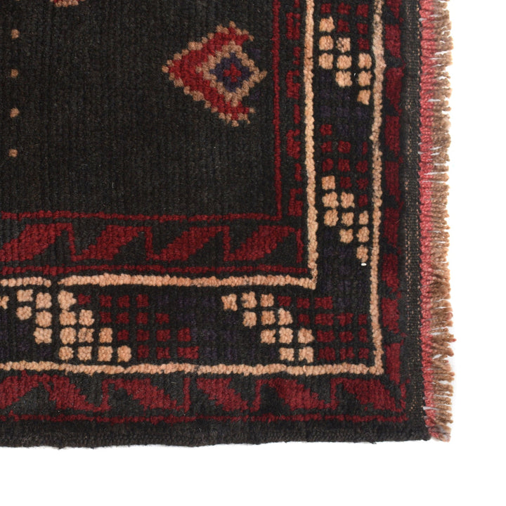 Traditional Baloch Rug 2' 12" x 4' 8" - No. AL40972