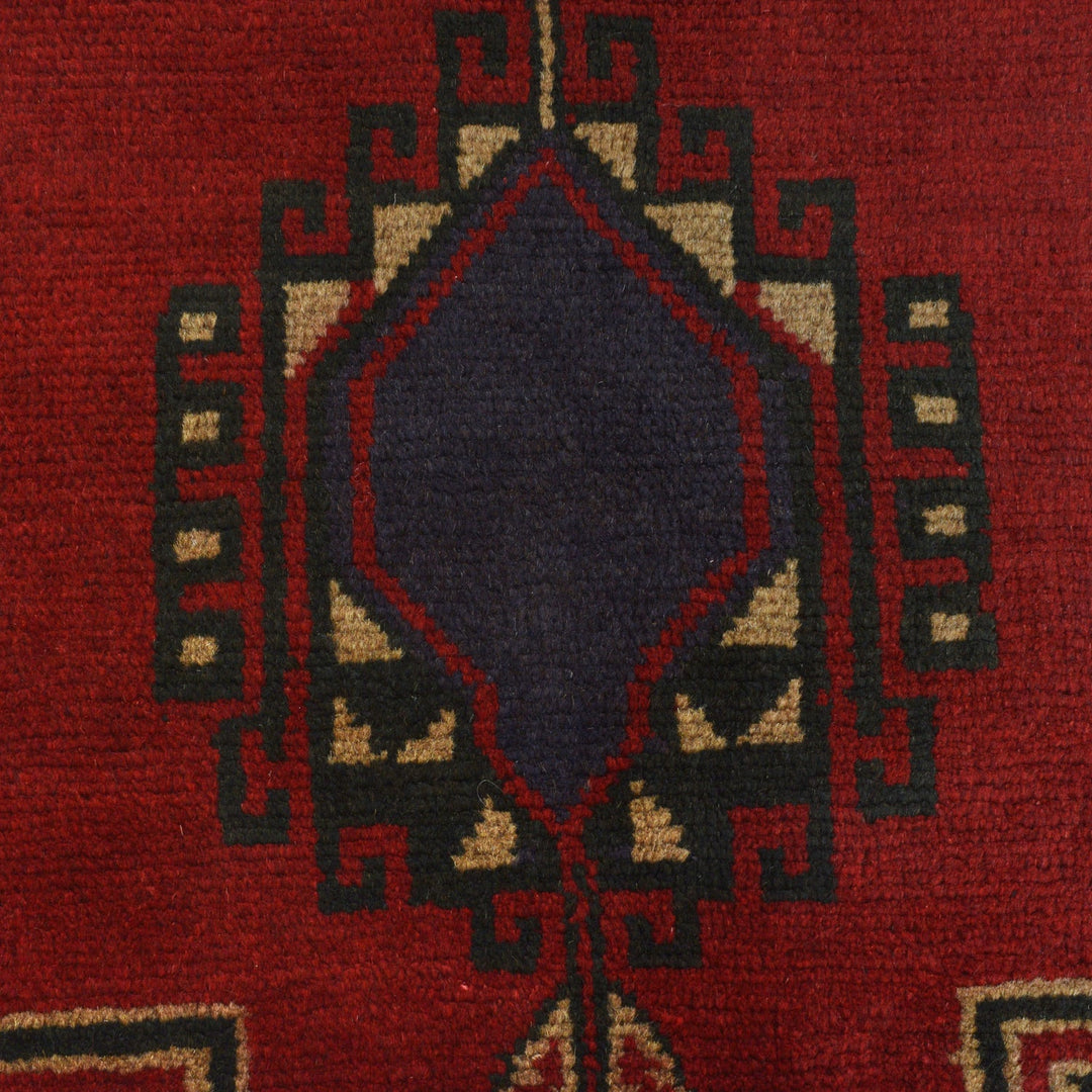 Traditional Baloch Rug 2' 12" x 4' 8" - No. AL40972