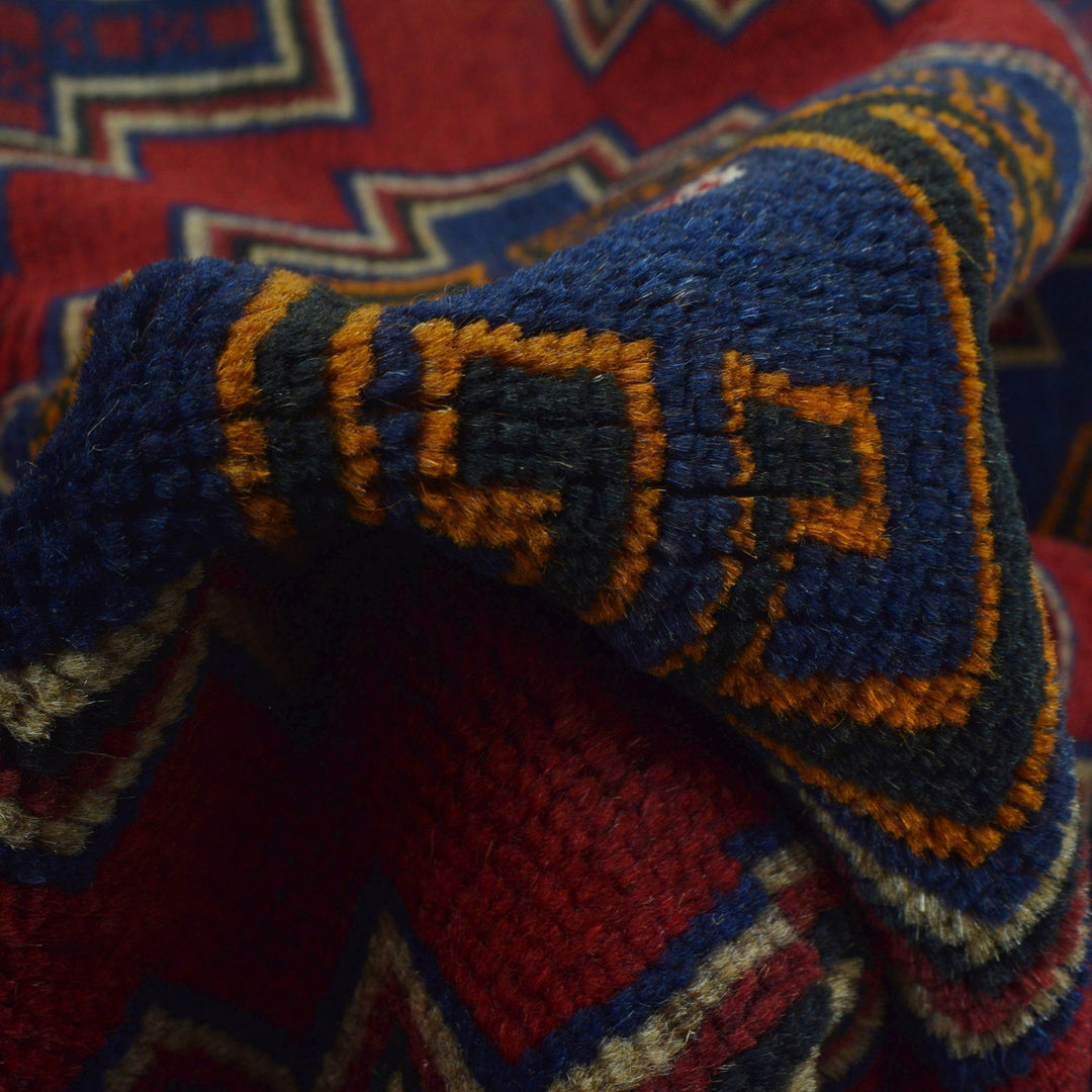 Traditional Baloch Rug 2' 9" x 4' 10" - No. AL30405