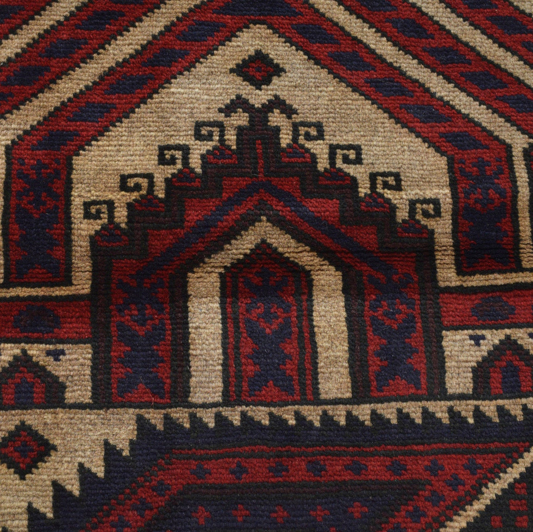 Afghan Prayer Rug 2' 9" x 4' 9" Hand-Knotted close-up