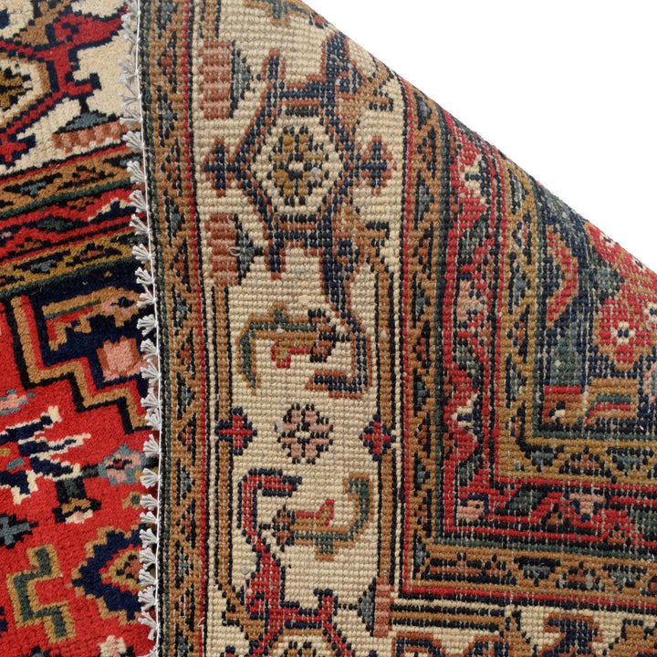 Persian Qashqai Rug 7' 5" x 10' 8" - No. AL95530