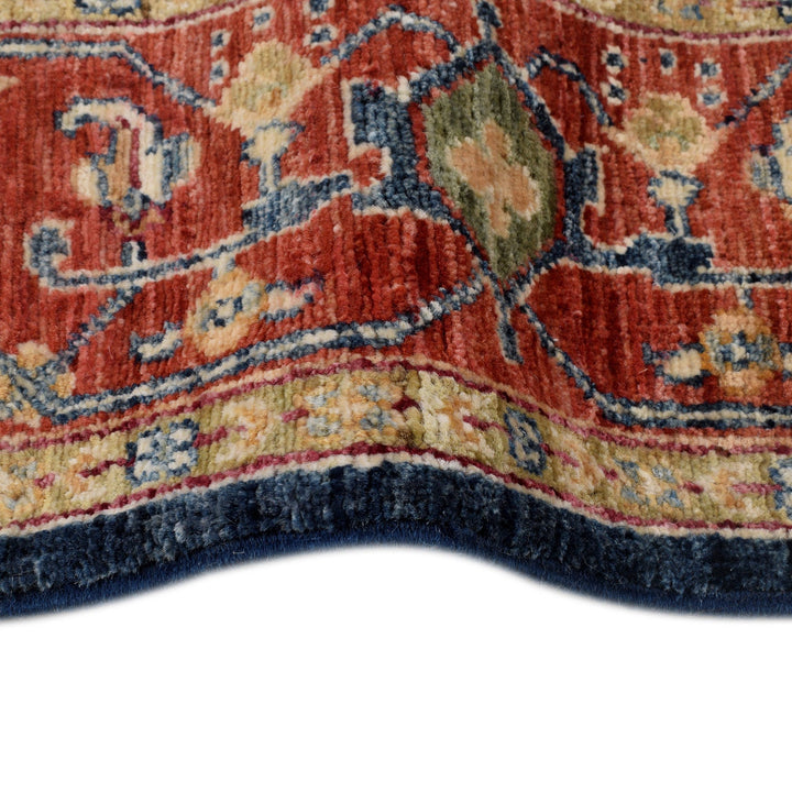 Hand Knotted Heriz Rug 4' 10" x 6' 4" - No. AL30907