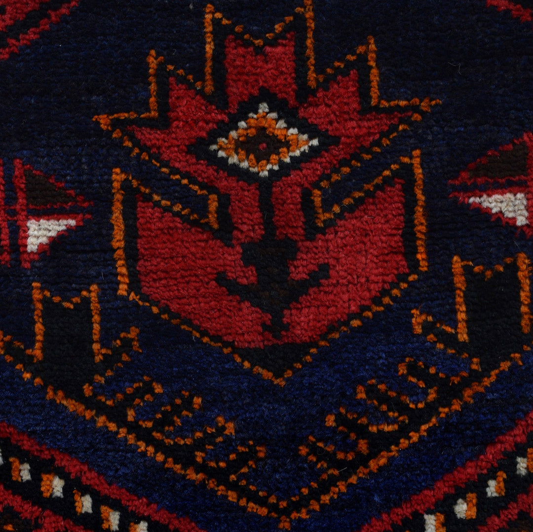 Muslim Prayer Rug 2' 9" x 4' 6" - No. AL91035