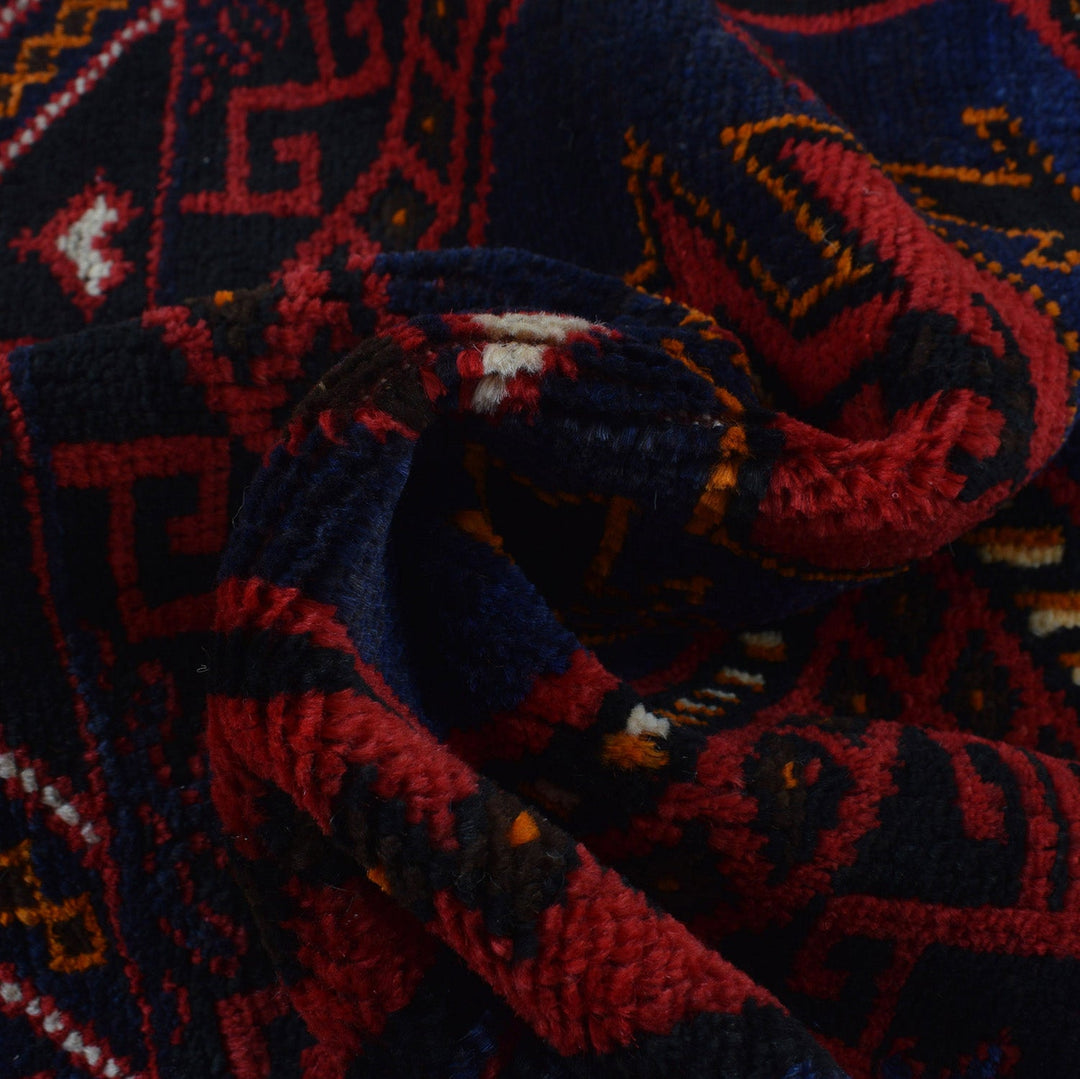 Muslim Prayer Rug 2' 9" x 4' 6" - No. AL91035