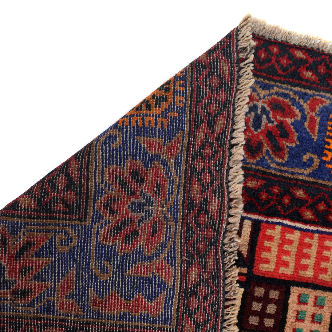 Handmade Pictorial Carpet 3' 11" x 6' 6" - No. AL70863