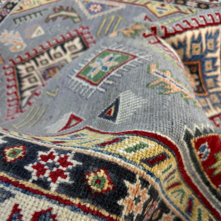 Oriental Kazak Rug 4' 11" x 6' 11" - No. AL81386