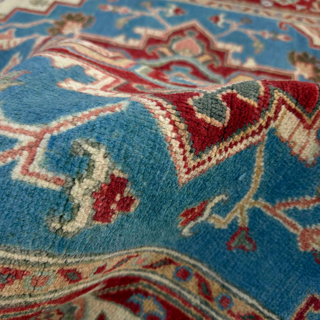 Hand Knotted Persian Heriz Area Rug 4' 11" x 6' 11" - No. AL42154