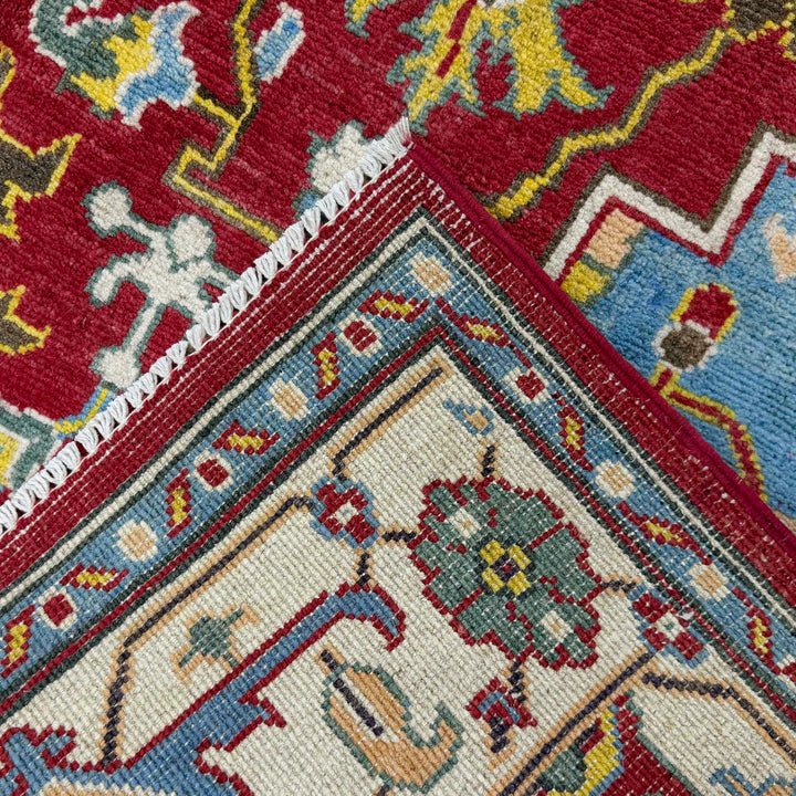 Hand Woven Heriz Design Carpet 4' 11" x 7' 8" - No. AL81445