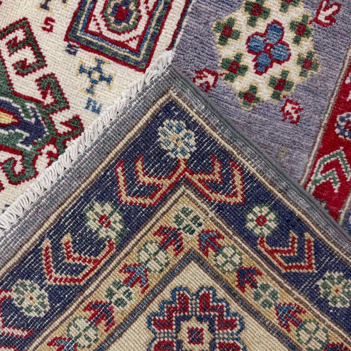 Hand knotted Kazak Rugs 5' 4" x 8' 4" - No. AL51877