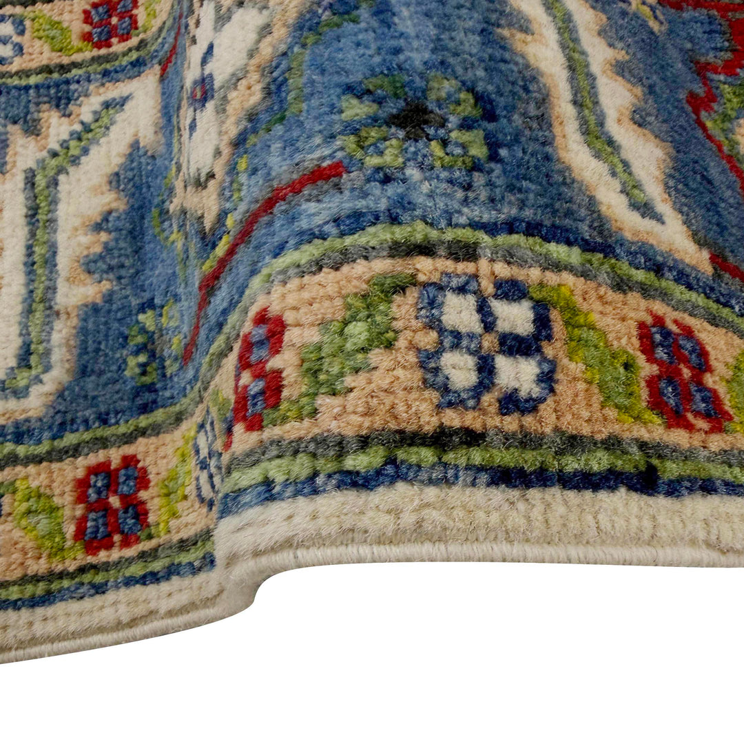 Multi Color Heriz Design Rug 4' 0" x 5' 8" - No. AL68341