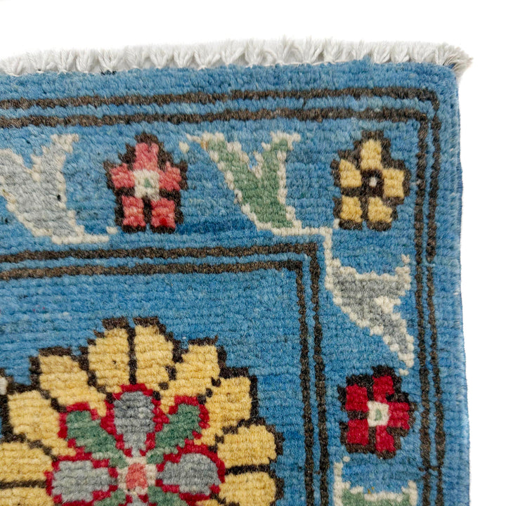 Hand knotted Sultani Carpet 5' 5" x 7' 11" - No. AL75704