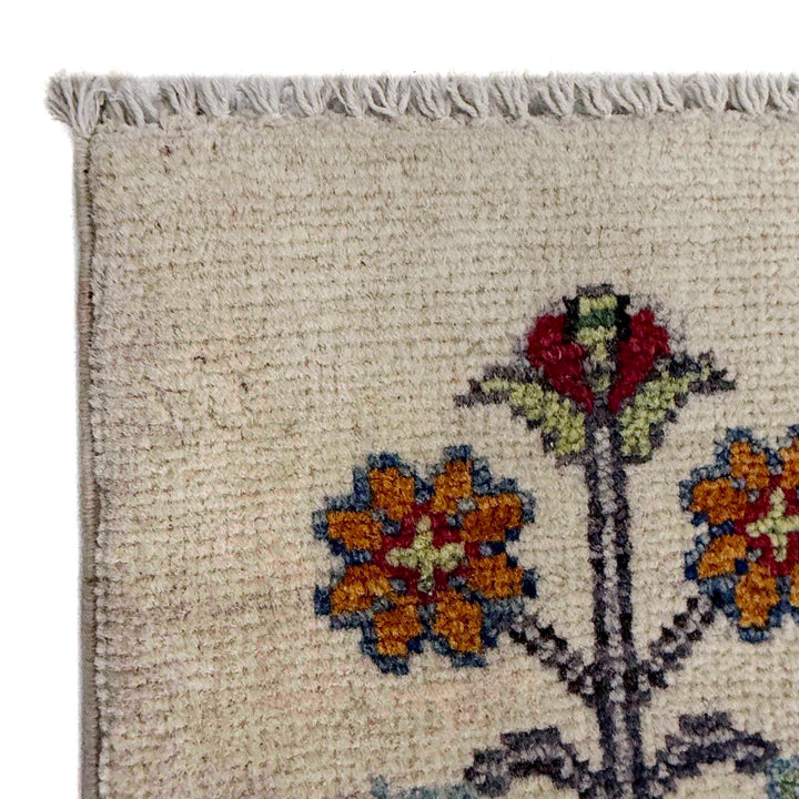 Beige Afghan Oriental Rug 6' 10" x 9' 6" Hand-Knotted pattern