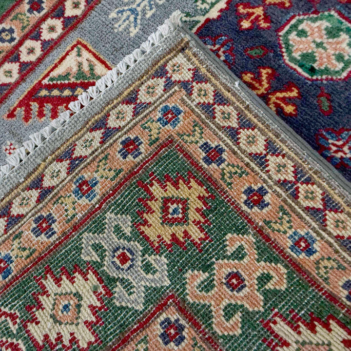 Hand Knotted Kazak Oriental Rug 3' 2" x 4' 9" - No. AL15303