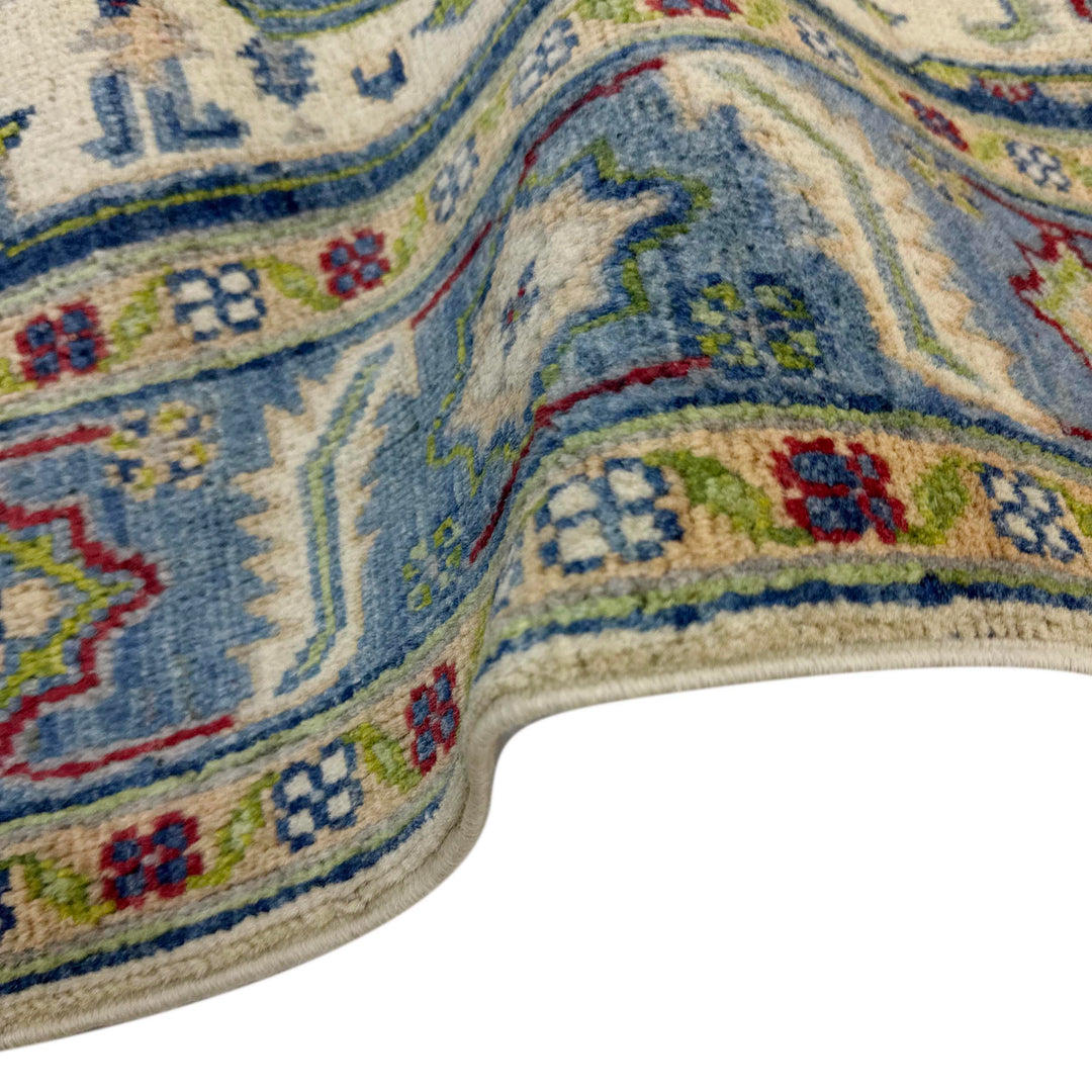 Afghan Heriz Rug 3'11" x 5'11" Hand-Knotted field