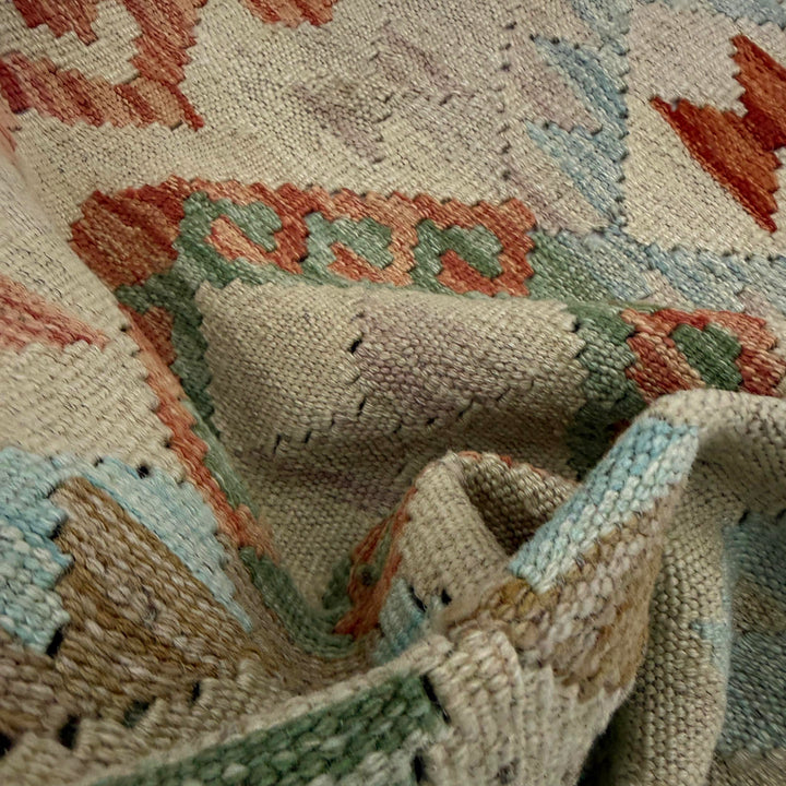 Afghan Vegetable Kilim Rug 1' 7" x 5' 6" Flat-Weave texture