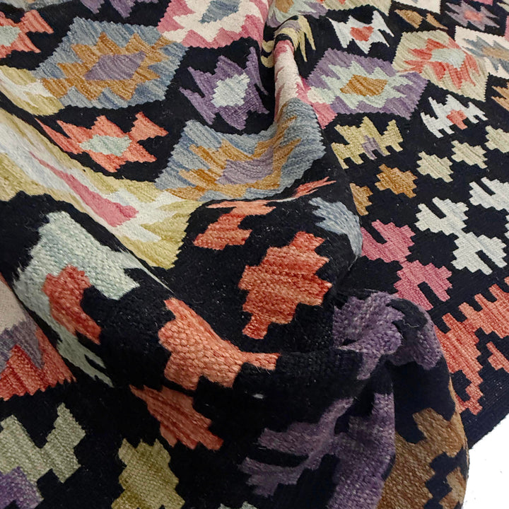 Afghan Vegetable Kilim Rug 6'6" x 9'9" Flat-Weave texture