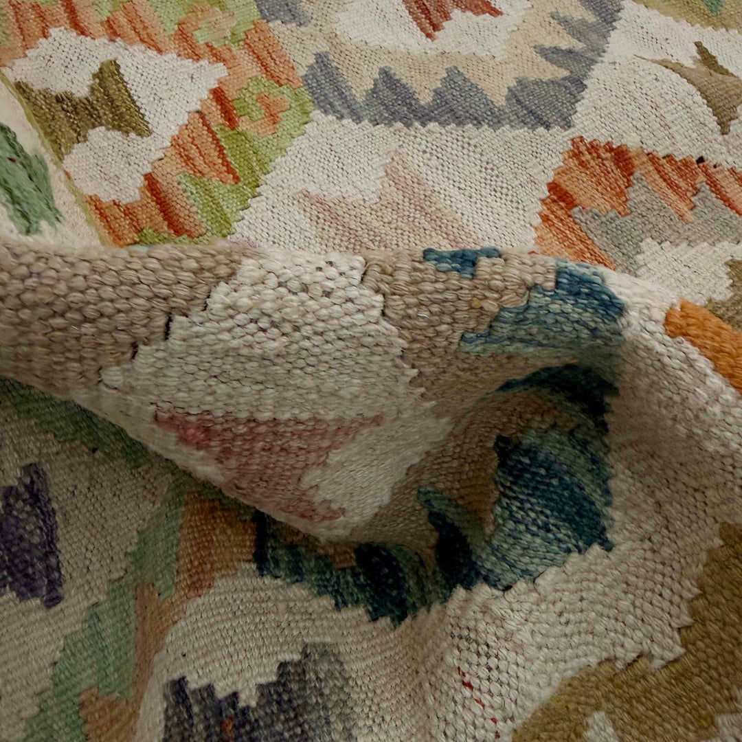 Afghan Vegetable Kilim Rug 2' 7" x 7' 7" Flat-Weave texture