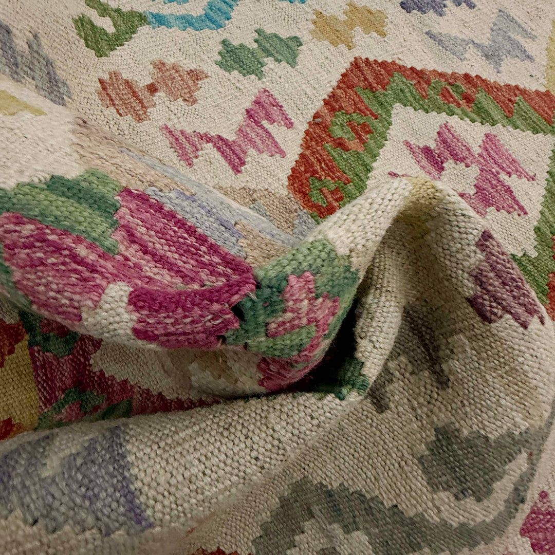 Afghan Kilim Runner 2' 3" x 7' 11" Flat-Weave texture