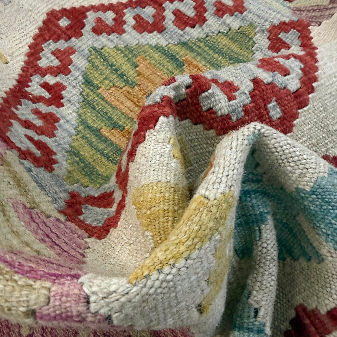 Afghan Vegetable Kilim Runner 2' 8" x 9' 9" Flat-Weave texture
