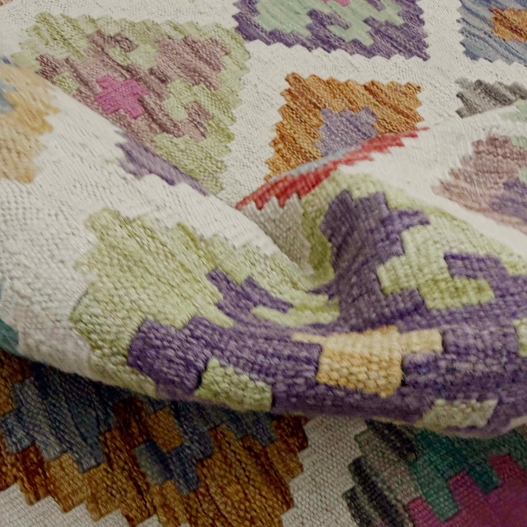 Afghan Vegetable Kilim Rug 2' 6" x 9' 6" Flat-Weave texture