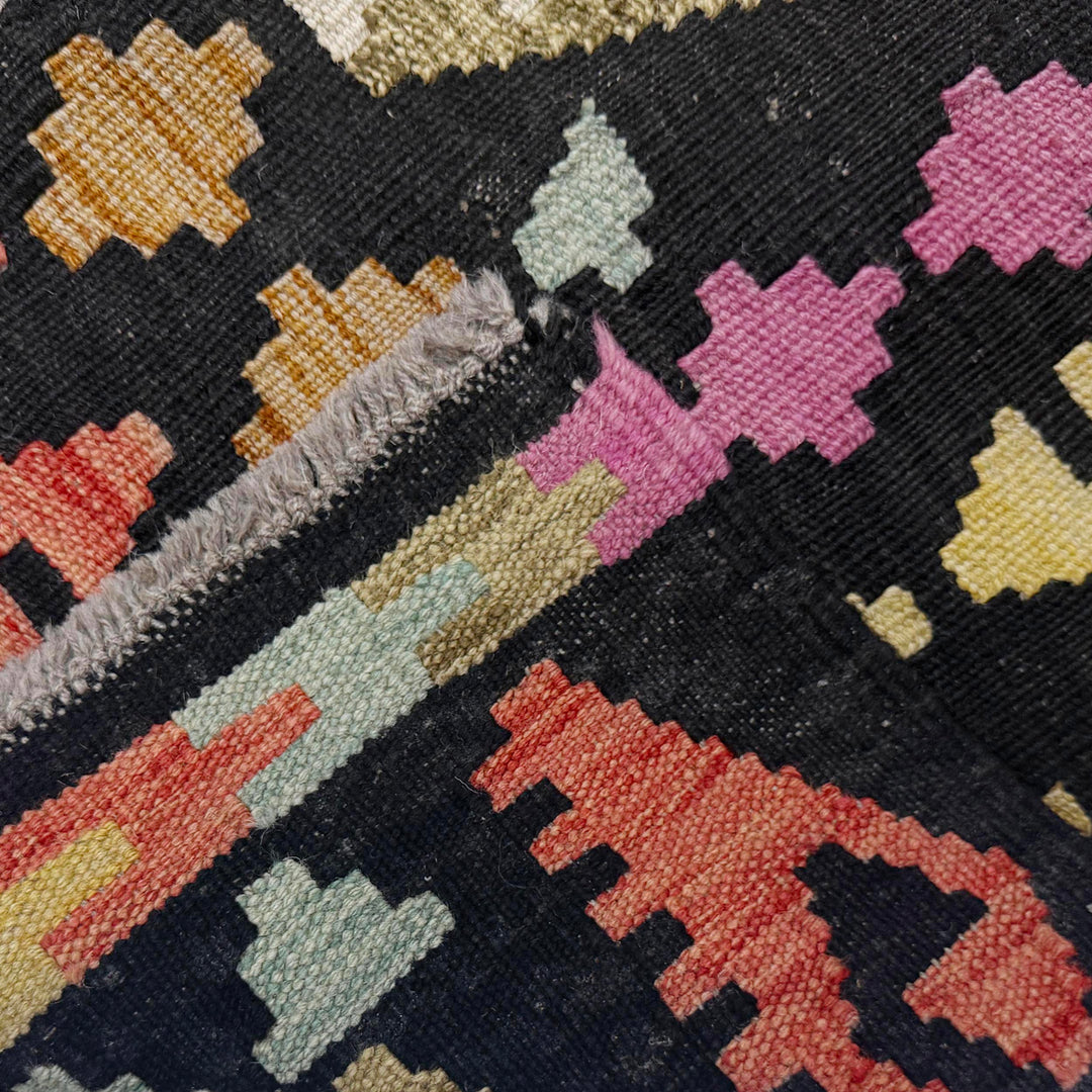 Afghan Vegetable Kilim Rug 6' 8" x 9' 5" Flat-Weave border