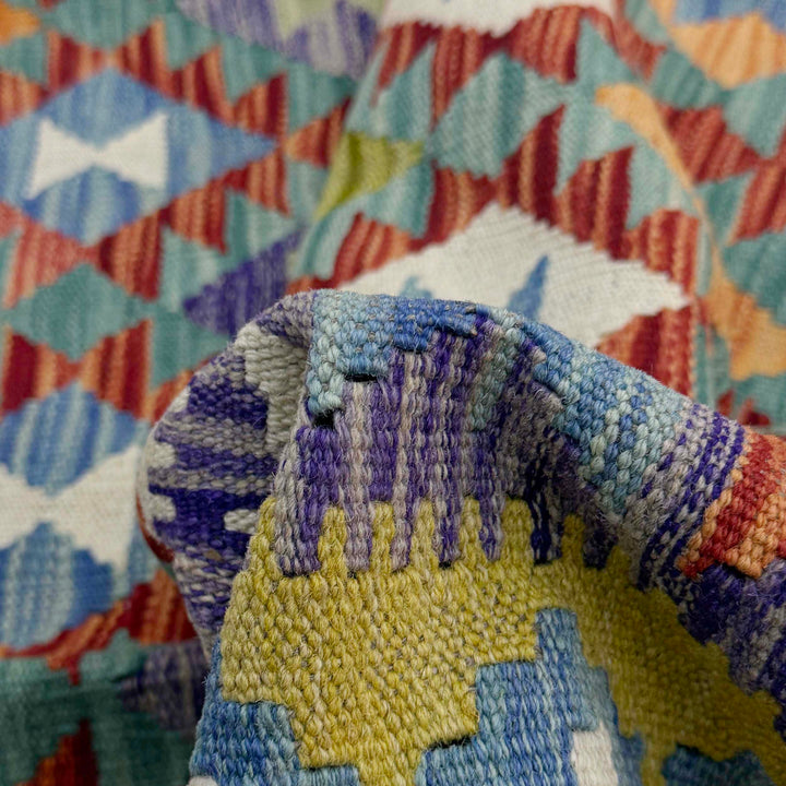Afghan Kilim Rug 4' 9" x 6' 8" Flat-Weave texture