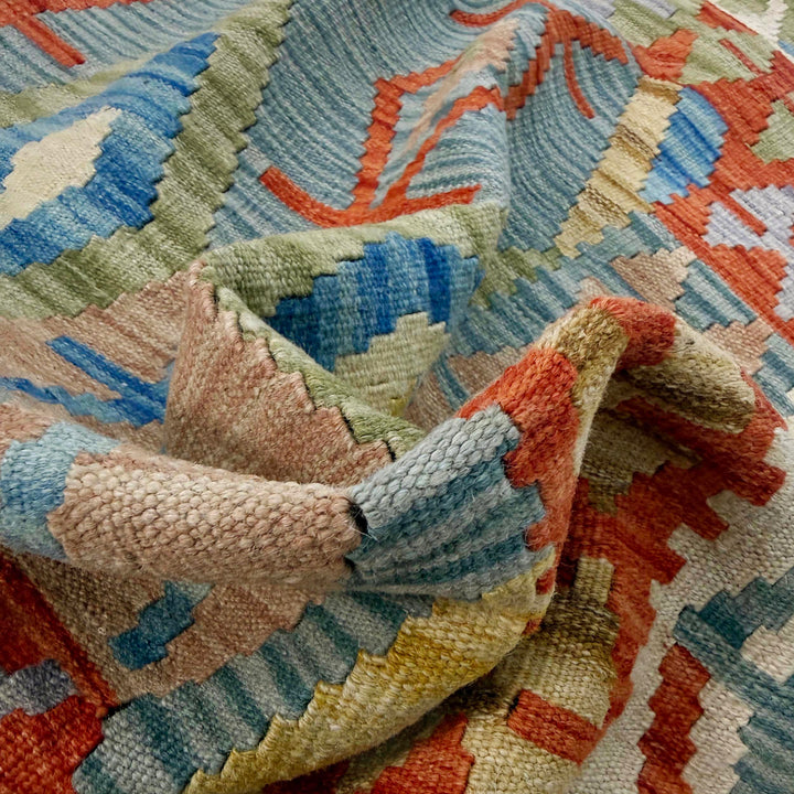 Afghan Vegetable Kilim Rug 3' 5" x 5' 2" Flat-Weave texture