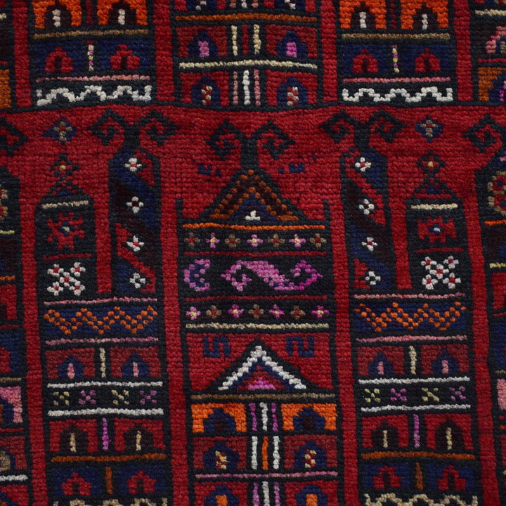 Red Color Prayer Rug 2' 6" x 4' 8" - No. AL19451