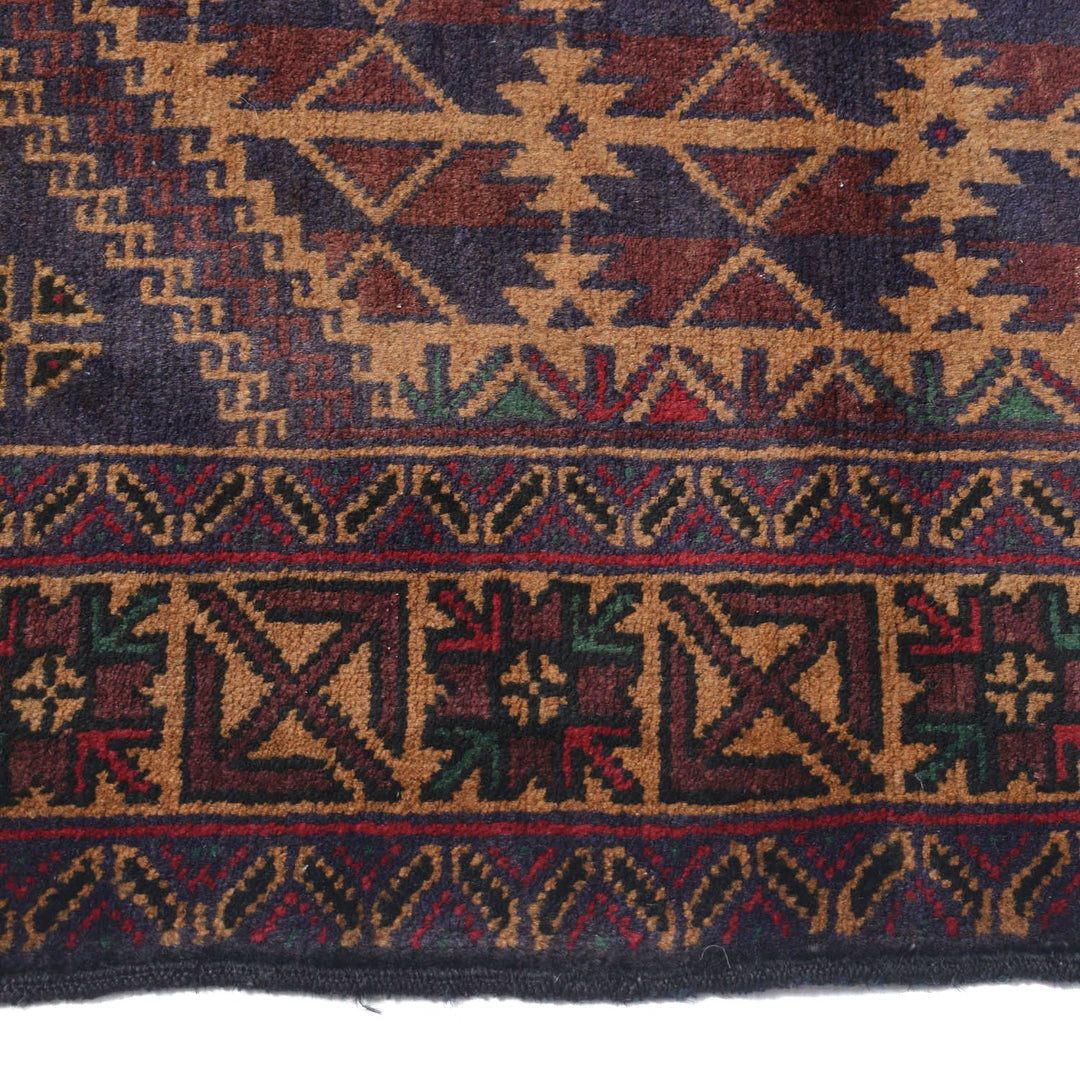 Afghan Prayer Rug 3' 0" x 5' 3" Hand-Knotted detail