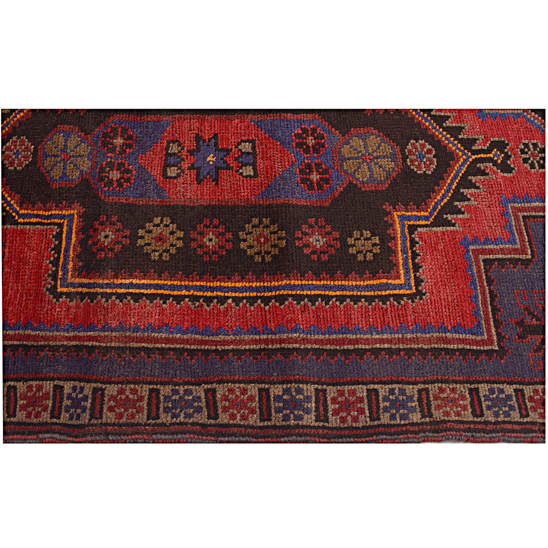 Hand Knotted Baluchi Rug 2' 9" x 4' 8" - No. AL89843