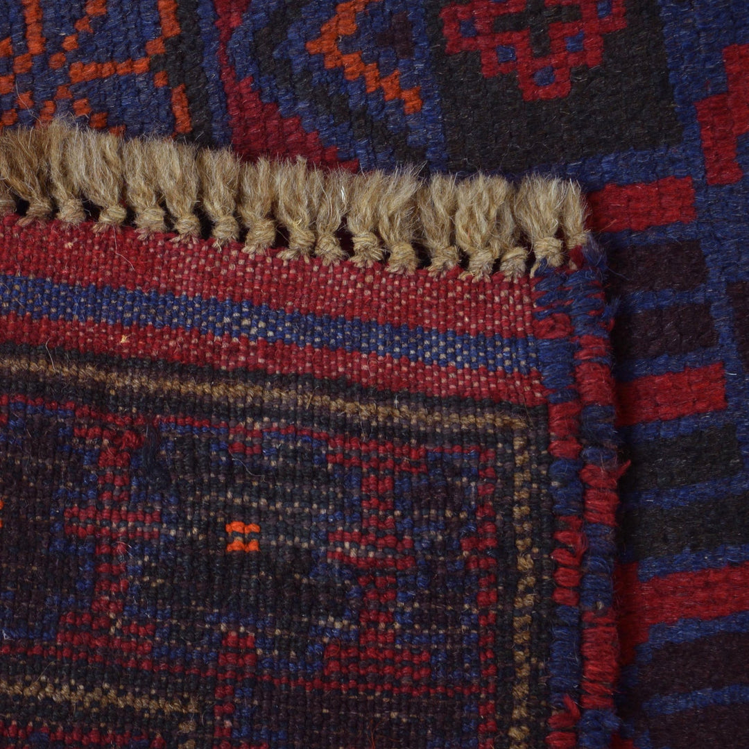 Small Prayer Carpet 2' 11" x 4' 9" - No. AL22754