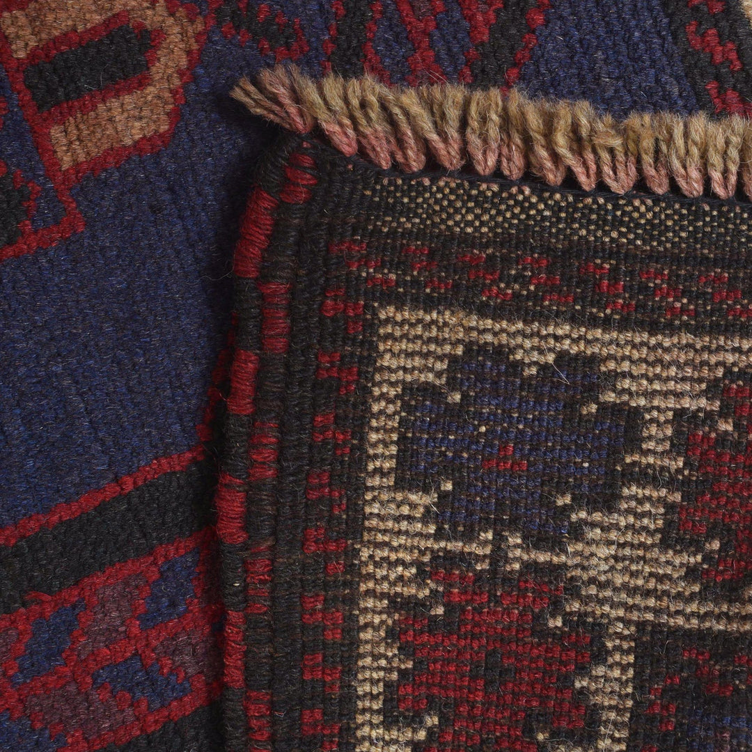 Muslim Prayer Rug 2' 11" x 4' 5" - No. AL39126