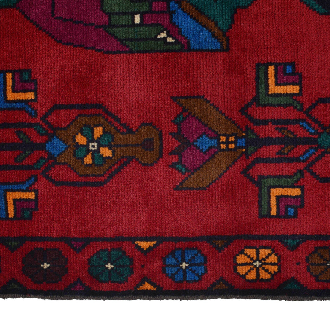 Handmade Pictorial Carpet 2' 10" x 4' 6" - No. AL72328