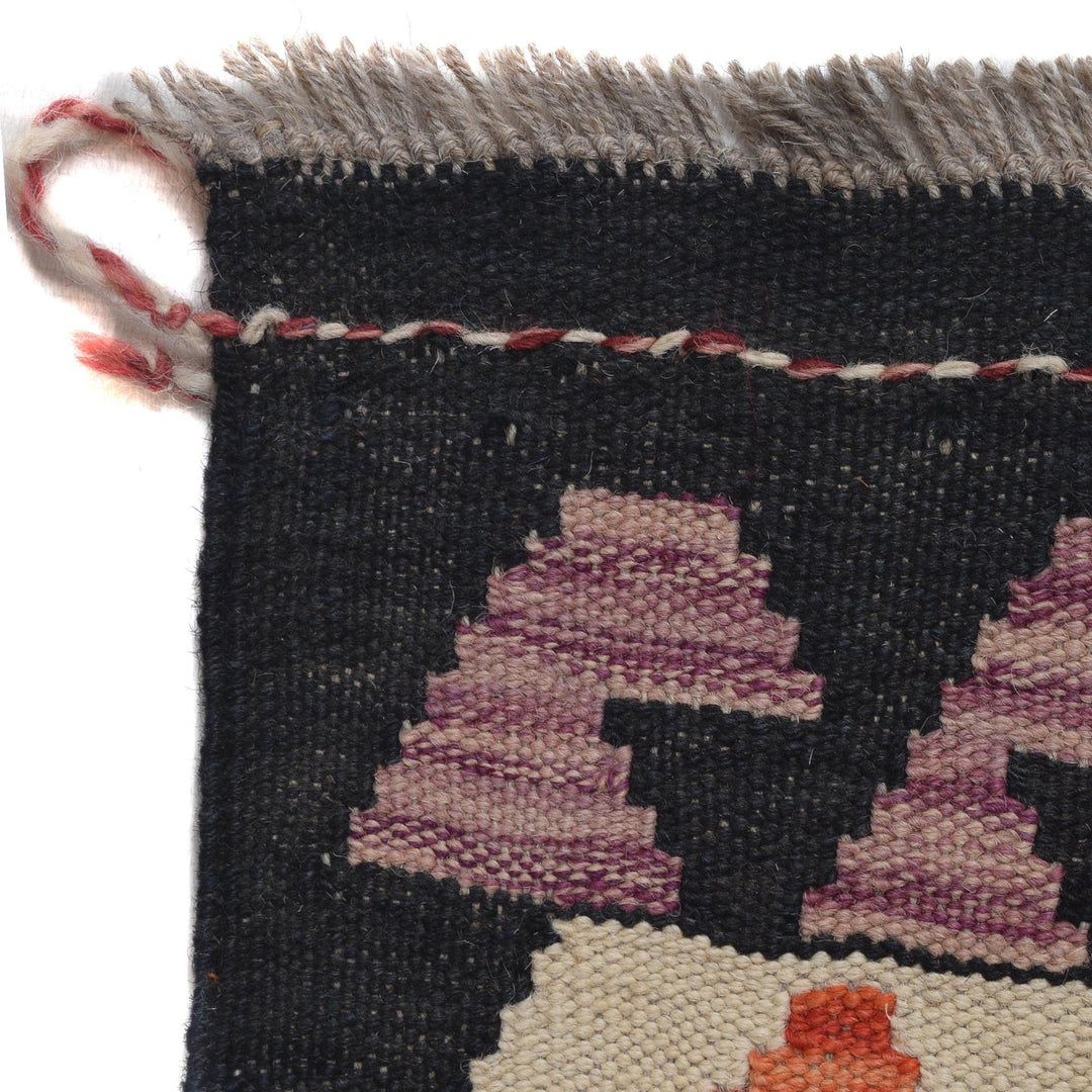 Handmade Vegetable Kilim 5' 8" x 8' 2" - No. AL13682