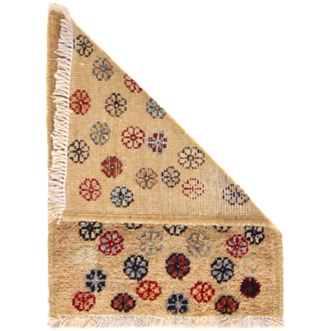 White Afghan Doormat Rug 1' 4" x 1' 9" Hand-Knotted detail