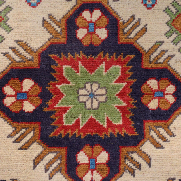 Hand knotted Kazak Rugs 3' 11" x 5' 9" - No. AL98419