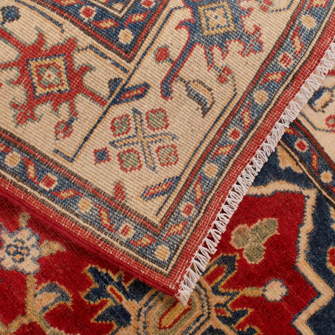 Hand knotted Kazak Carpet 4' 1" x 5' 9" - No. AL46985