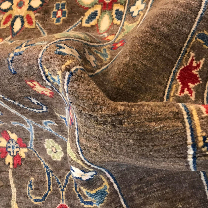 Modern Sultani Carpet 4' 5" x 7' 1" - No. AL18473