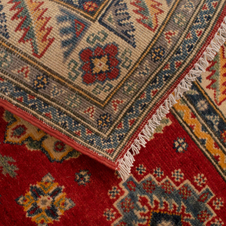 Hand knotted Kazak Carpet 4' 0" x 6' 0" - No. AL26746