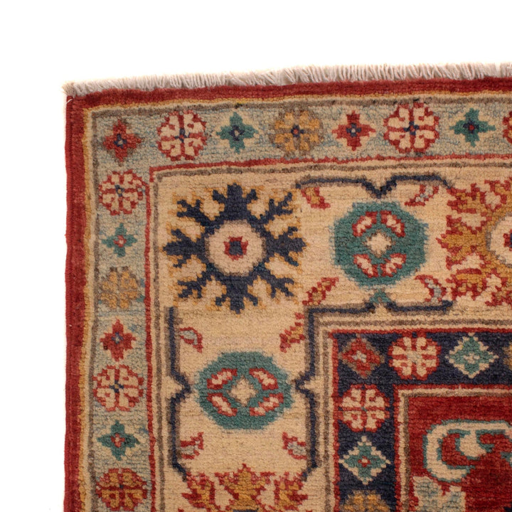 Hand knotted Kazak Carpet 4' 1" x 6' 0" - No. AL80186