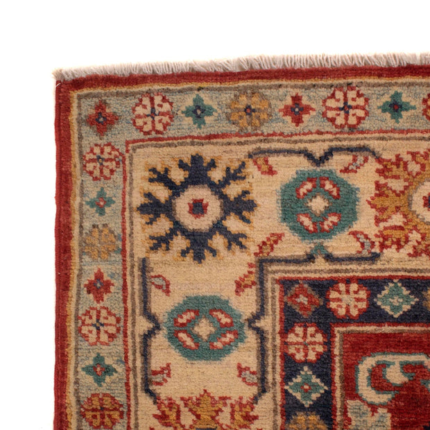 Hand knotted Kazak Carpet 4' 1" x 6' 0" - No. AL80186